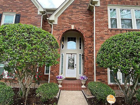 4th image of 3319 Cumberland Dr