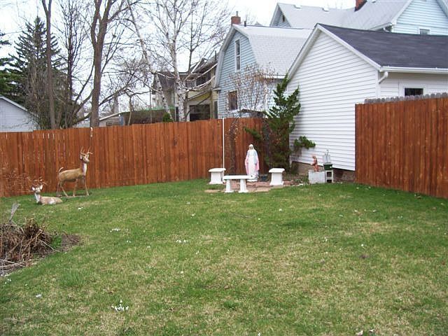 2nd image of 517 Toledo St
