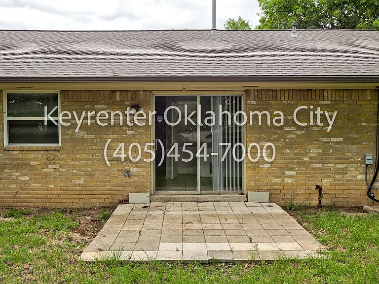 128 Mount Vernon Dr — Photo 36