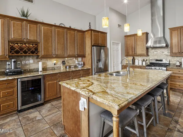 229 E JORDON Lane, Phoenix, AZ 85086