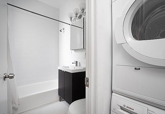 4th image of 614 St Nicholas Ave APT 3a
