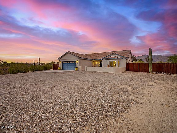 4th image of 1146 W Las Lomitas Rd