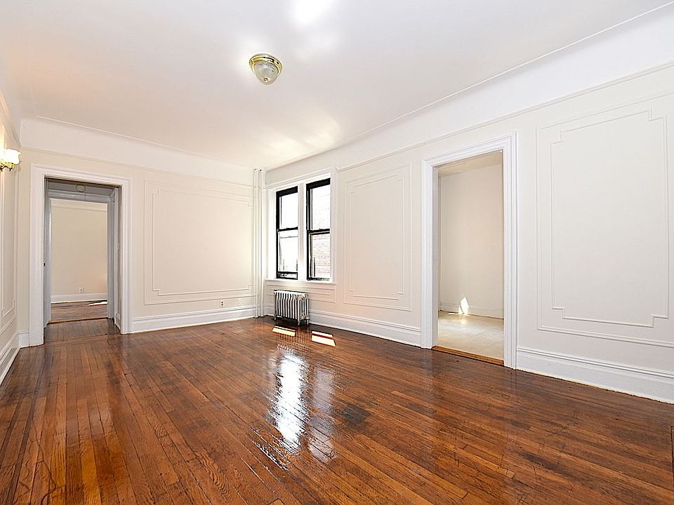 1st image of 3056 30th St APT 4B