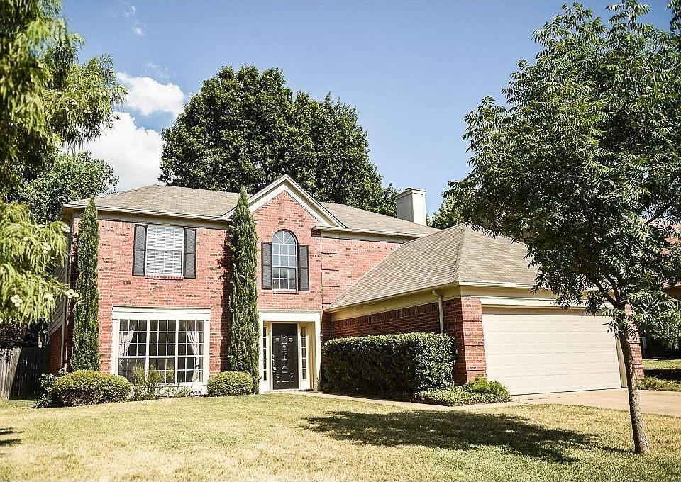 1st image of 4339 Bradford Dr