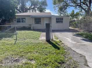 6204 Funston St, Hollywood, FL 33023