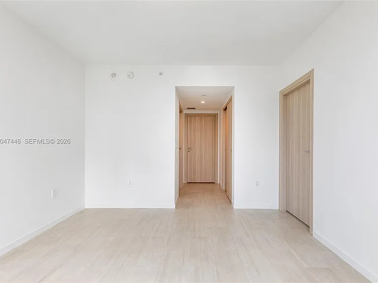 1000 Brickell Plz #4015 — Photo 26