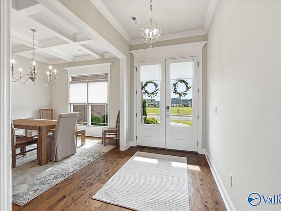 5th image of 105 Ellis Ridge Dr