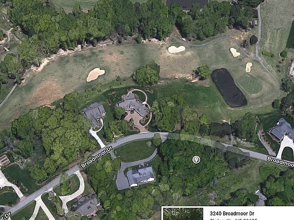 5th image of 3240 Broadmoor Dr