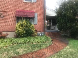 2321 Fairway Dr SW, Roanoke, VA 24015