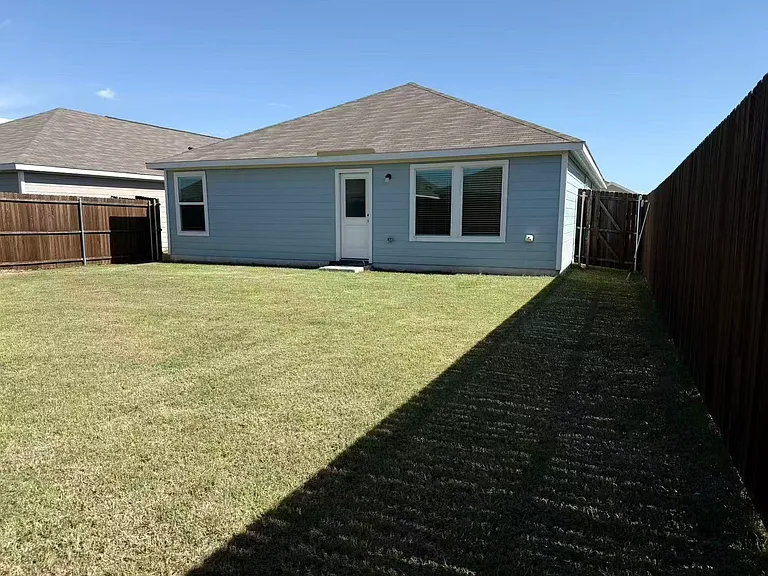 330 Ashbrook Way — Photo 15