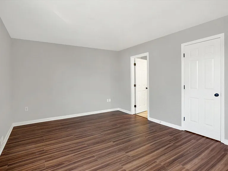4709A Charles Rd — Photo 14
