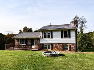 721 Matney Rd, Cedar Bluff, VA 24609