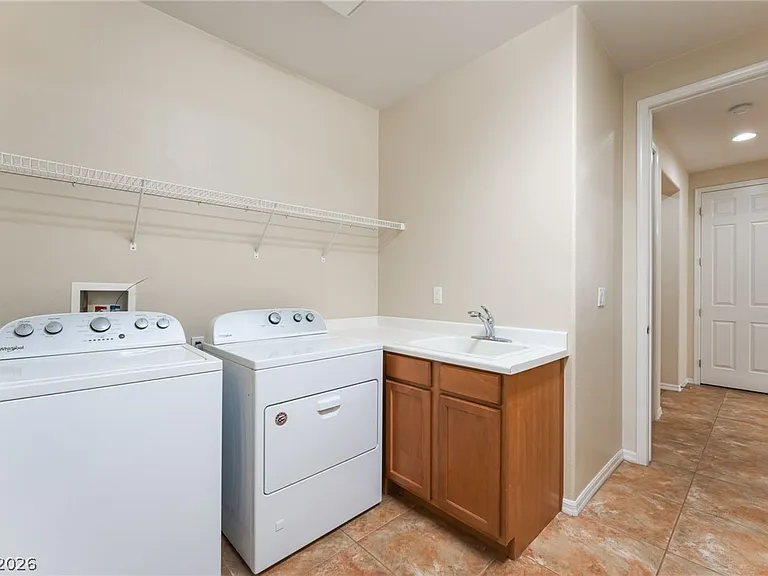 224 Uccello Dr — Photo 38