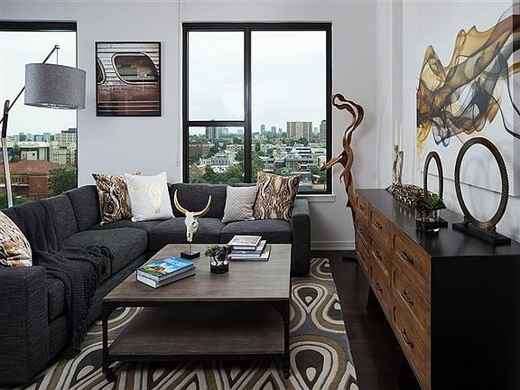 3rd image of 1062 Delaware St #1204