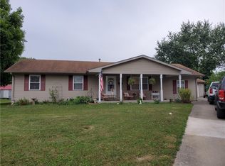 410 E Park Ct, Edinburgh, IN 46124