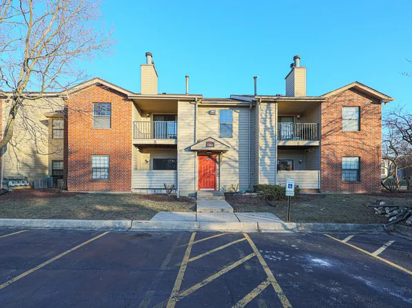 1961 N Hicks Rd Unit 111, Palatine, IL 60074