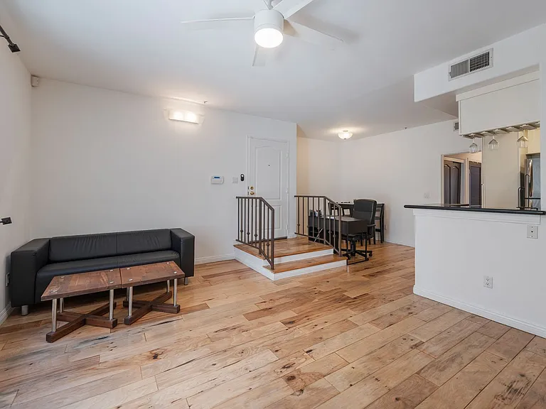 7100 La Tijera Blvd #D101 — Photo 13