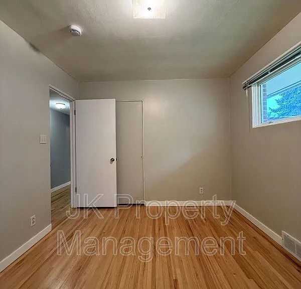 1726 Alder Dr — Photo 28