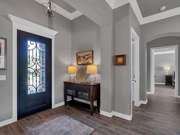 2nd image of 3804 Hidden Hills Cir