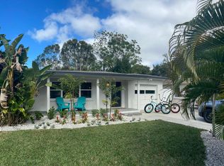130 Edgewater Ter, Dunedin, FL 34698