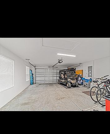 5th image of 6030 Gibson Ave