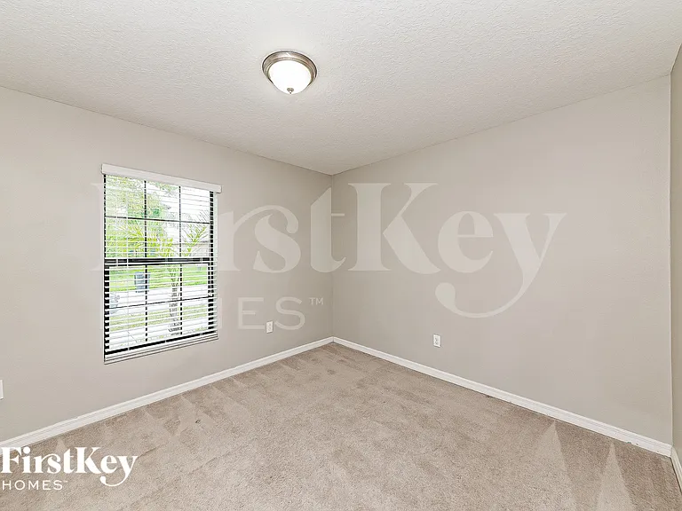 9637 Sage Creek Dr — Photo 12