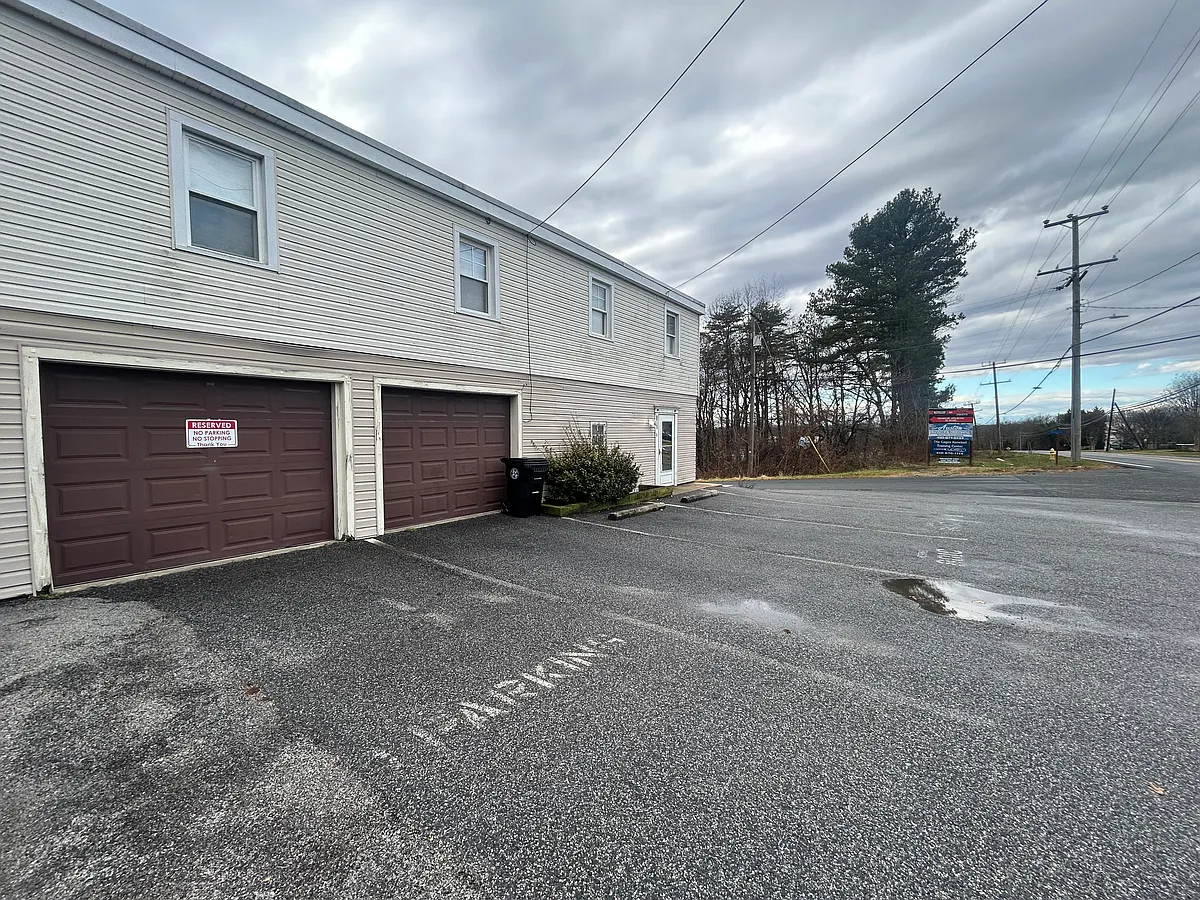 Building Photo - 801 Philadelphia Rd #C