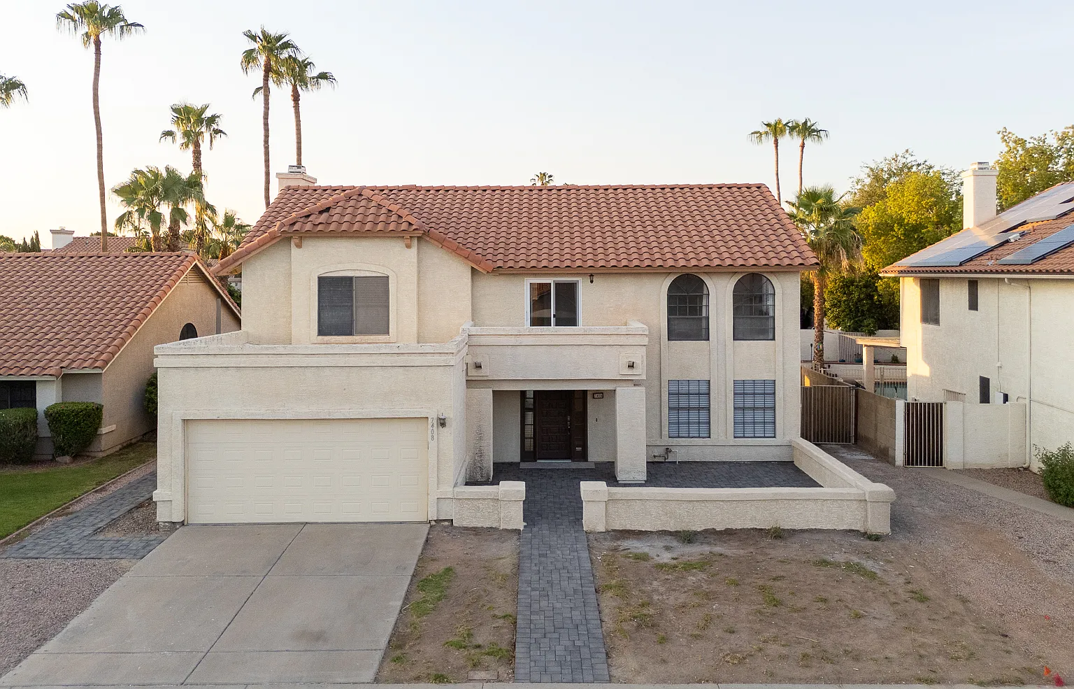 4 bed, 2.5 bath, 2328 sqft, $2,895 — Photo 1
