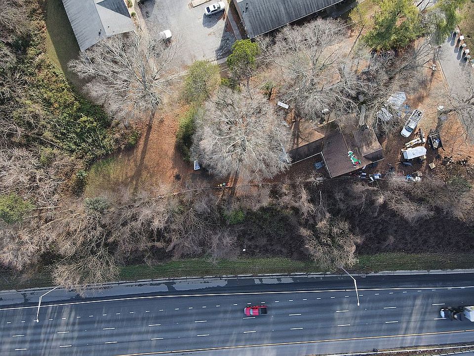 2nd image of 1901 Cedar Fork Dr