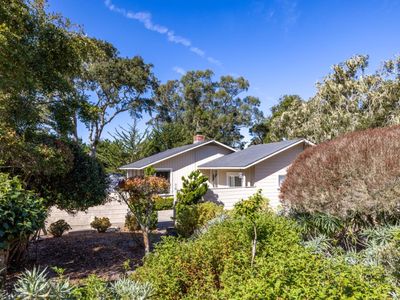 506 Evergreen Rd, Pacific Grove, CA, 93950