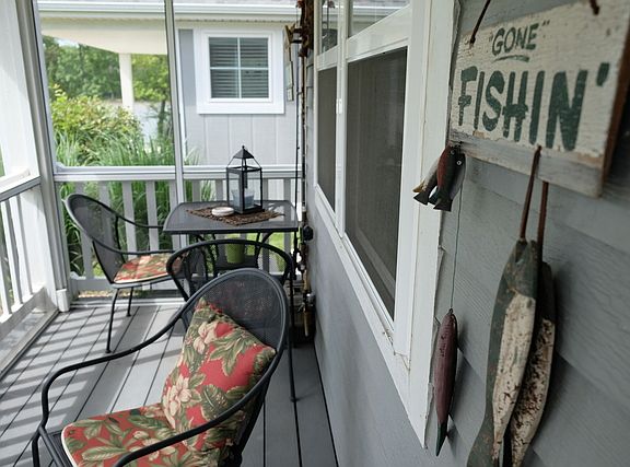 2nd image of 179 Leeward Way Cottage #27
