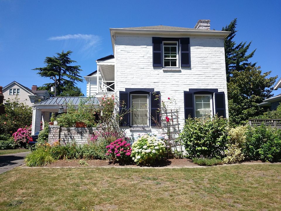 1st image of 2715 Broadway E