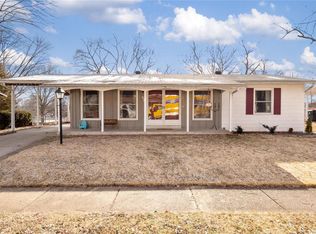911 Marrisa Dr, Florissant, MO