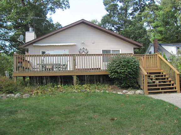 2nd image of 14674 Ammeraal Ave