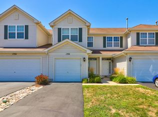 1394 Prescott Dr, Volo, IL 60020