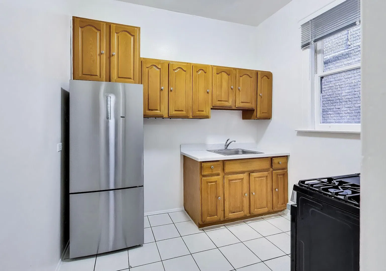 970 Post St Unit 09 - Image 3