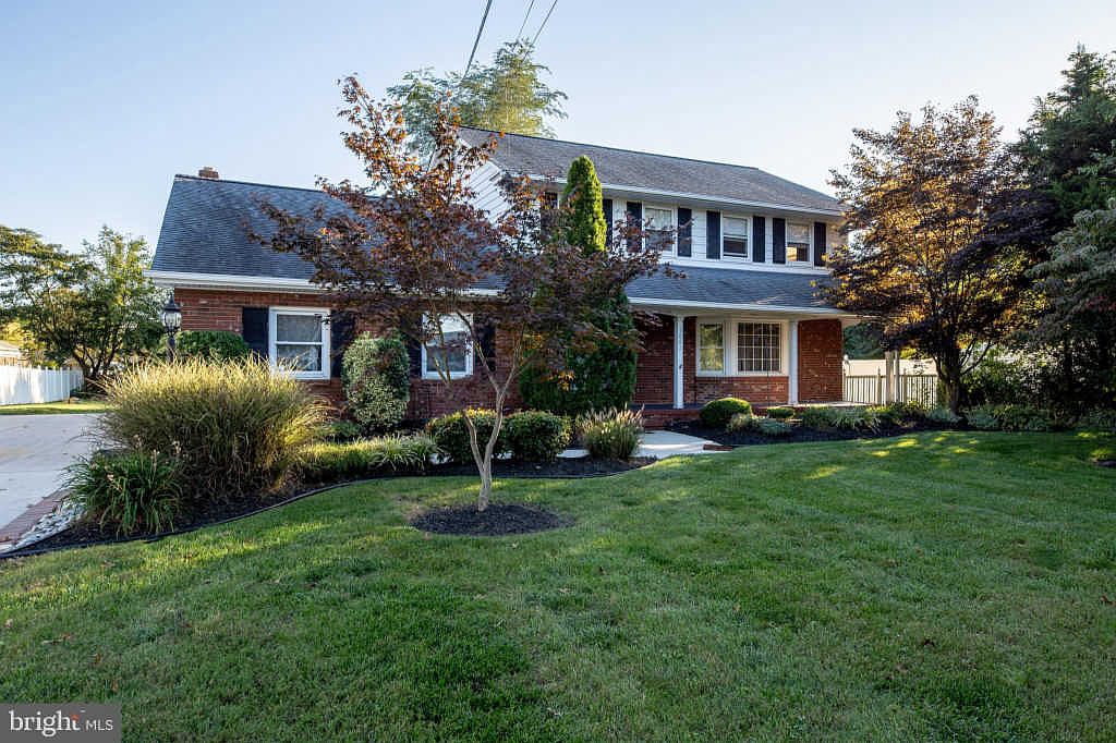 1661 E Chestnut Ave, Vineland, NJ 08361 Zillow