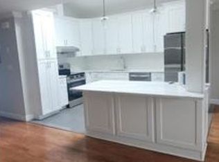 240-47 69th Ave #TOP, Little Neck, NY 11362