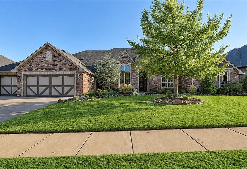 1st image of 14716 Sedona Dr
