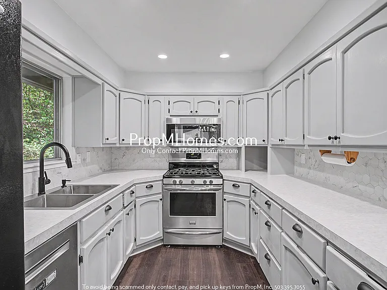 12805 SW Beef Bend Rd — Photo 8
