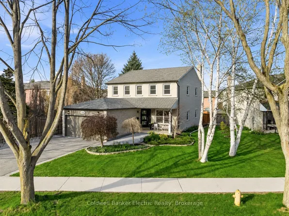106 Greybeaver Trl, Toronto, ON M1C 4V3