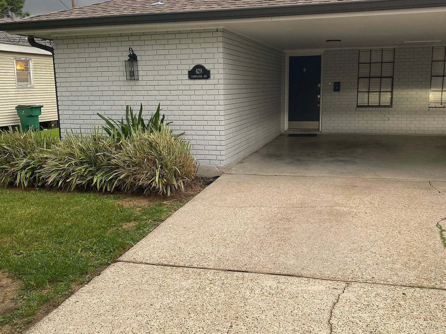 628 Carrollton Ave — Photo 2