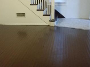 517 Chambers Rd, Ferguson, MO 63135