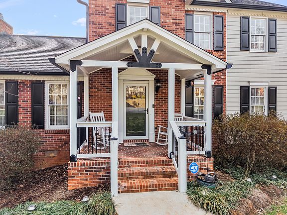 2nd image of 1105 Frosty Ct