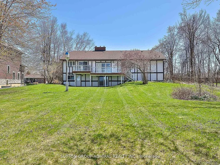 182 Bayshore Dr — Photo 6