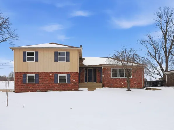 2032 Old Oak Dr, West Lafayette, IN 47906