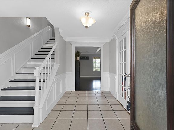 4th image of 7403 Theisswood Rd
