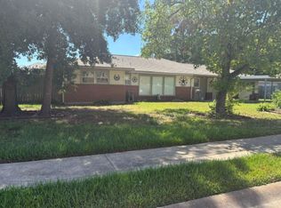 116 W 5th St, Deer Park, TX 77536