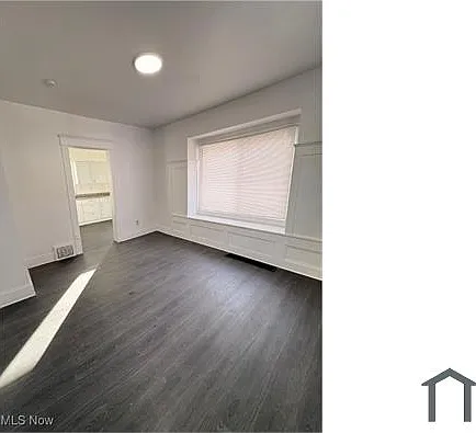 3308 E 137th St — Photo 3