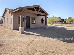 35852 N 10th St #B, Phoenix, AZ 85086